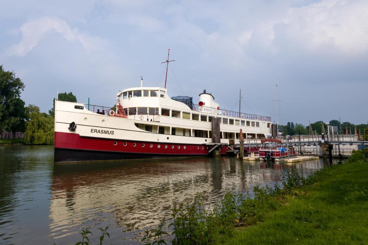 De Logeerboot Dordrecht Bed and Breakfast Exteriör bild