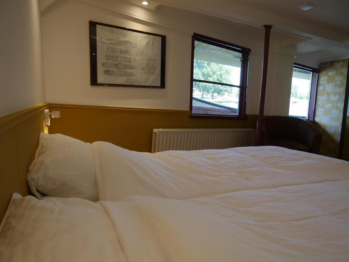 De Logeerboot Dordrecht Bed and Breakfast Exteriör bild