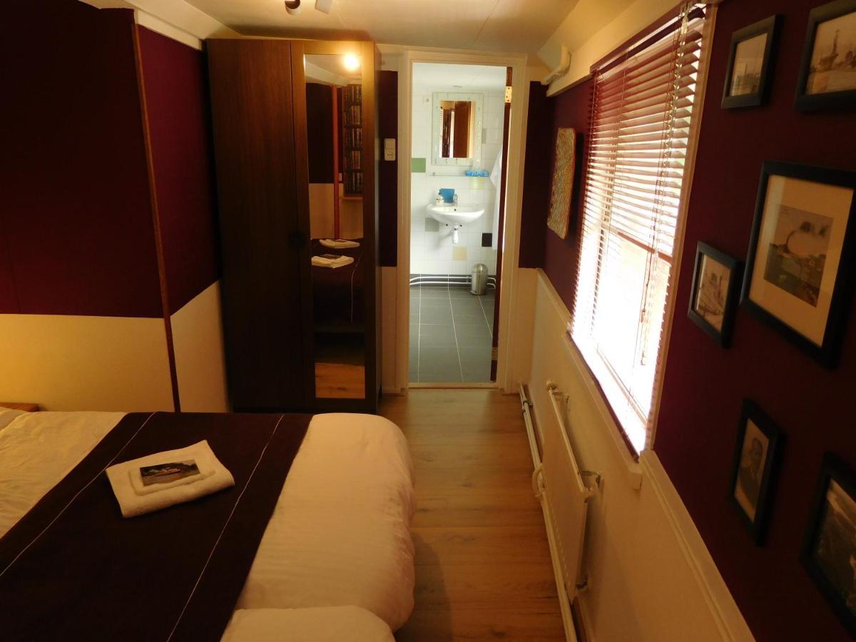 De Logeerboot Dordrecht Bed and Breakfast Exteriör bild