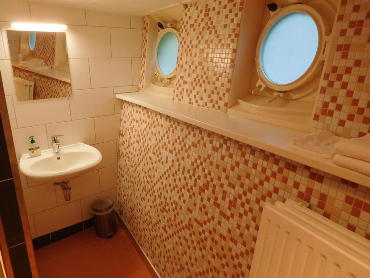 De Logeerboot Dordrecht Bed and Breakfast Exteriör bild